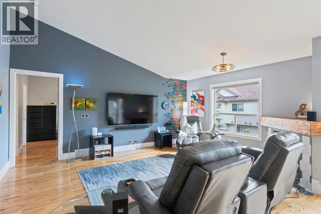 70 Mt Douglas Villas SE