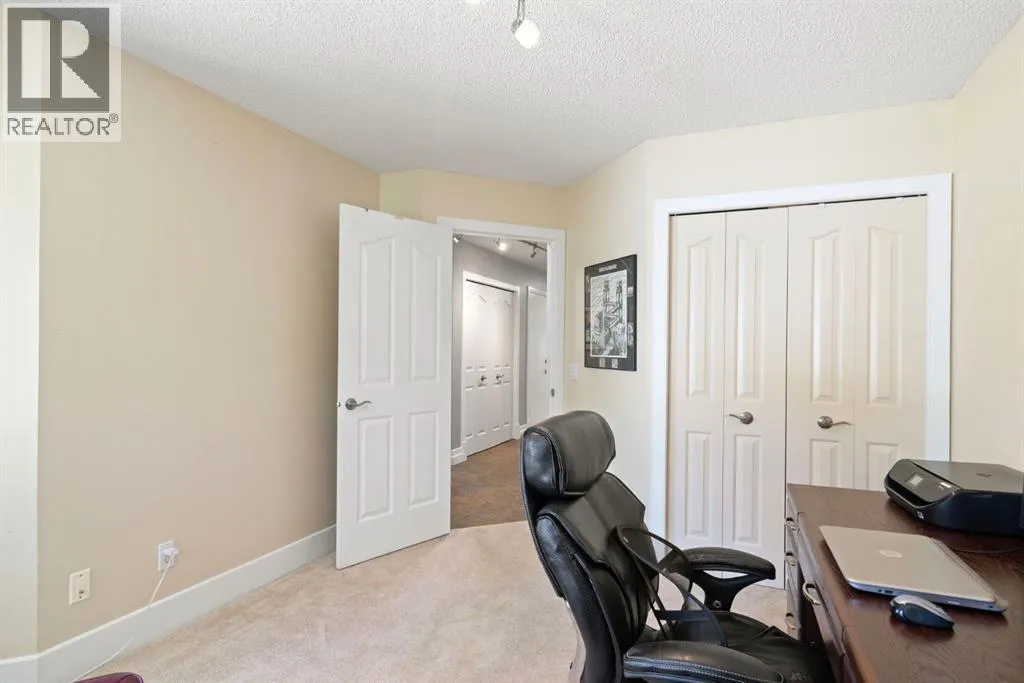 70 Mt Douglas Villas SE