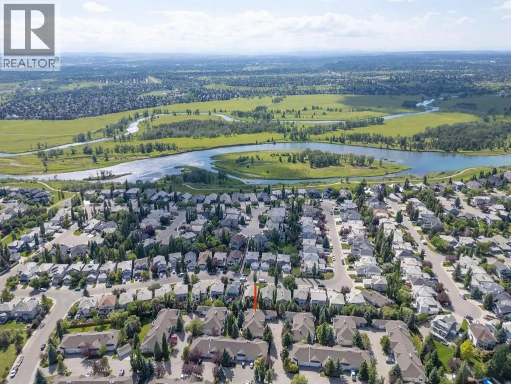 70 Mt Douglas Villas SE