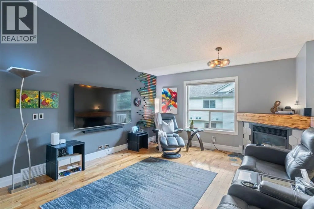 70 Mt Douglas Villas SE
