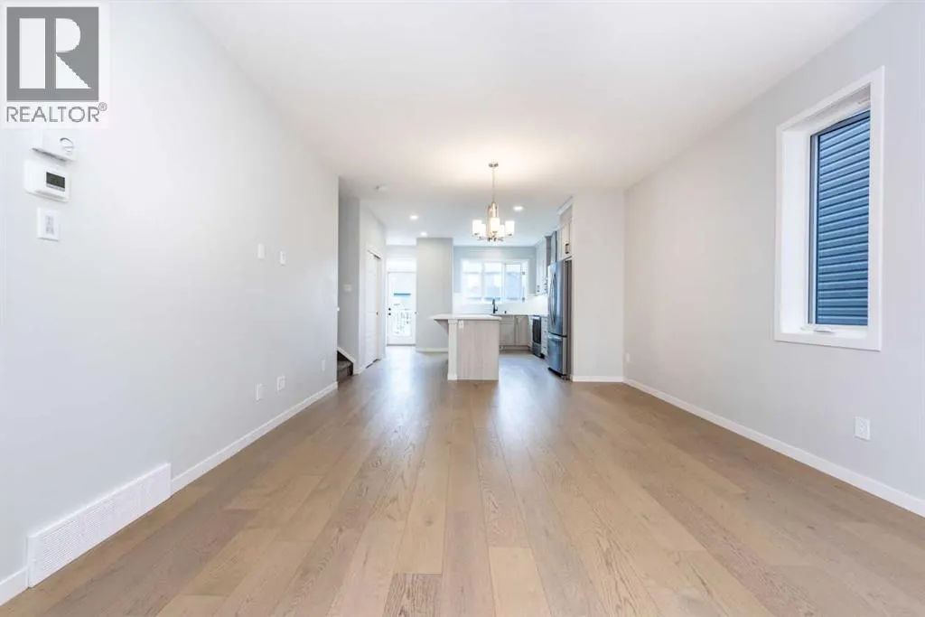 56 Legacy Reach Crescent SE