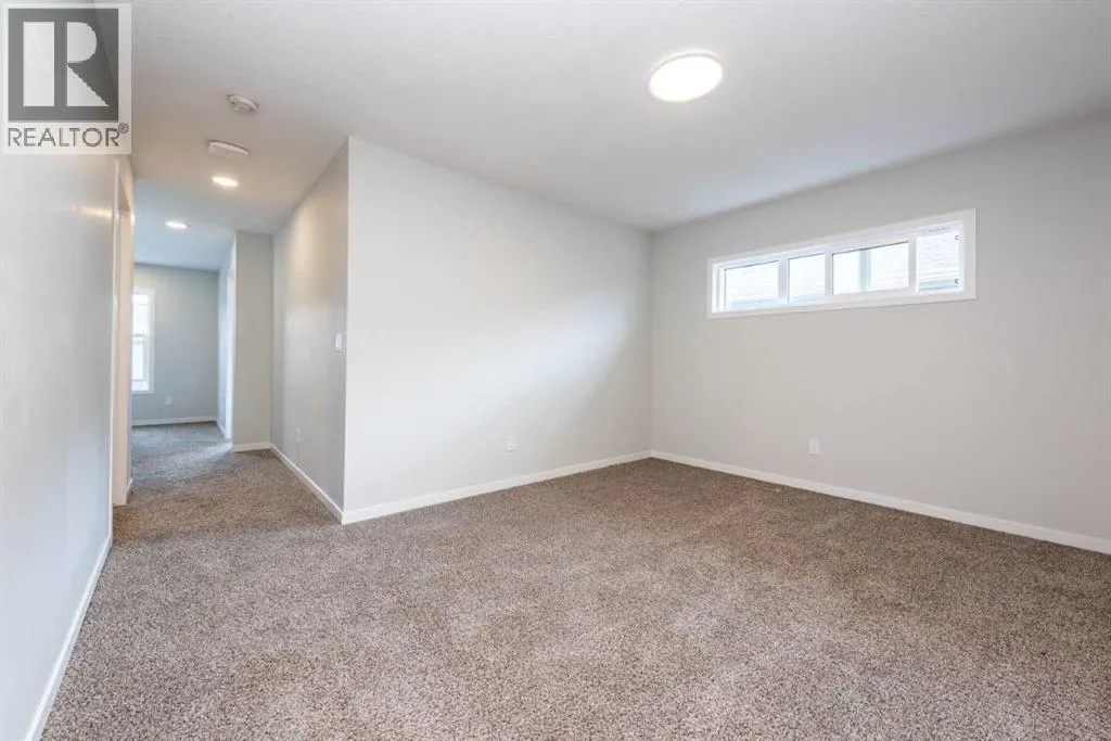 56 Legacy Reach Crescent SE