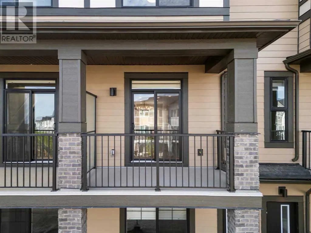 72, 285 Chelsea Court