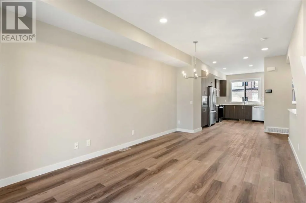 72, 285 Chelsea Court