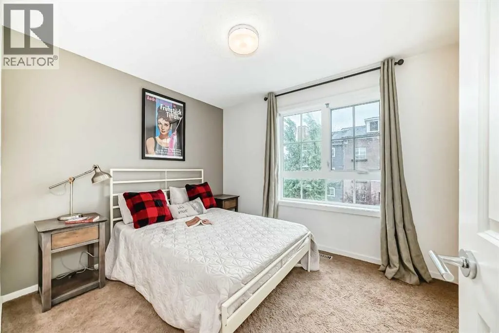227 Copperpond Common SE