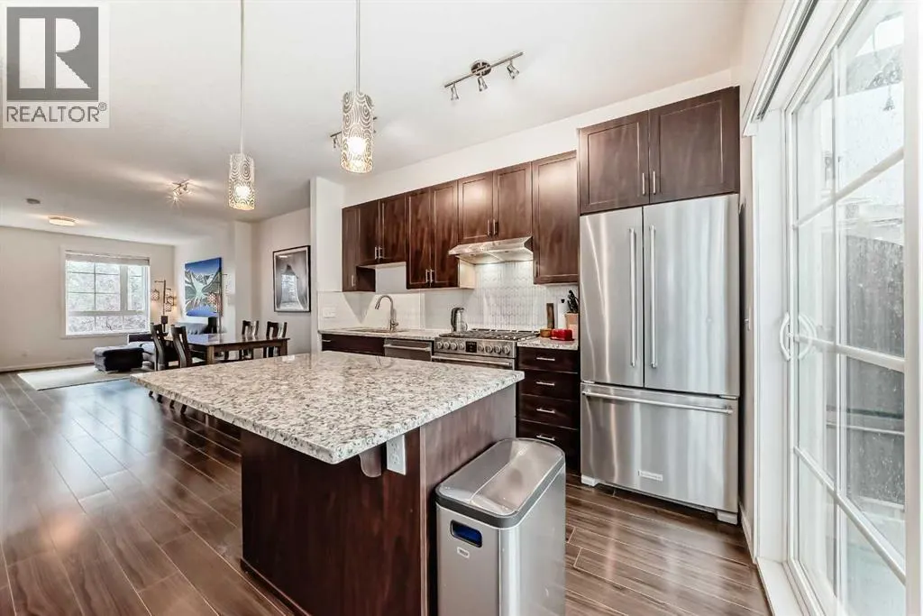 227 Copperpond Common SE