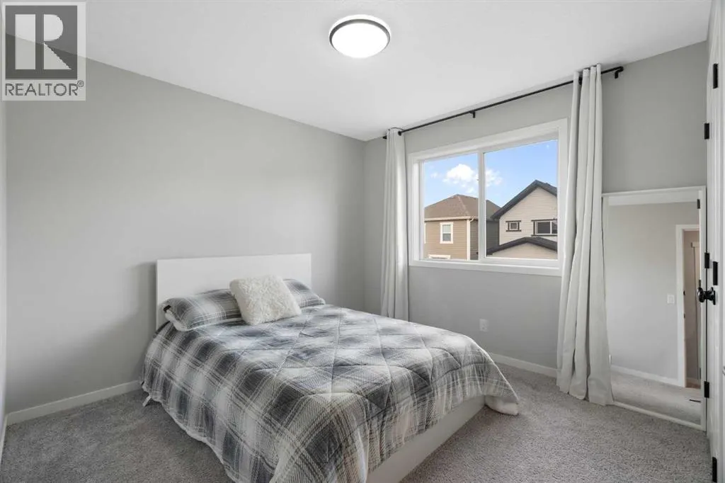 68 Masters Street SE