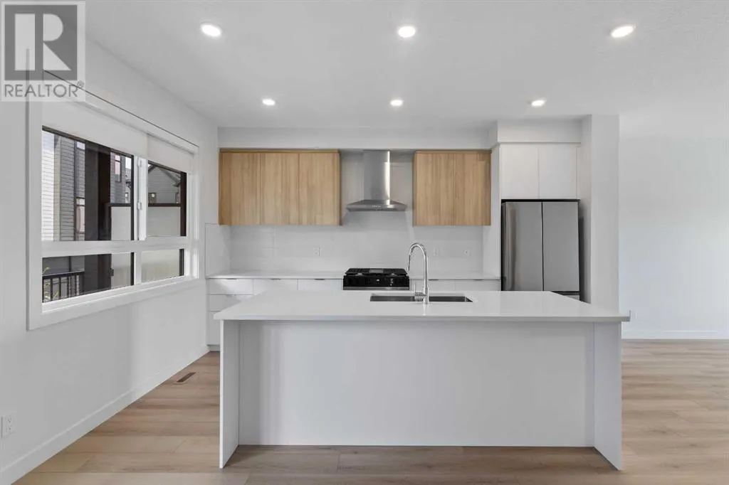293 Dieppe Drive SW