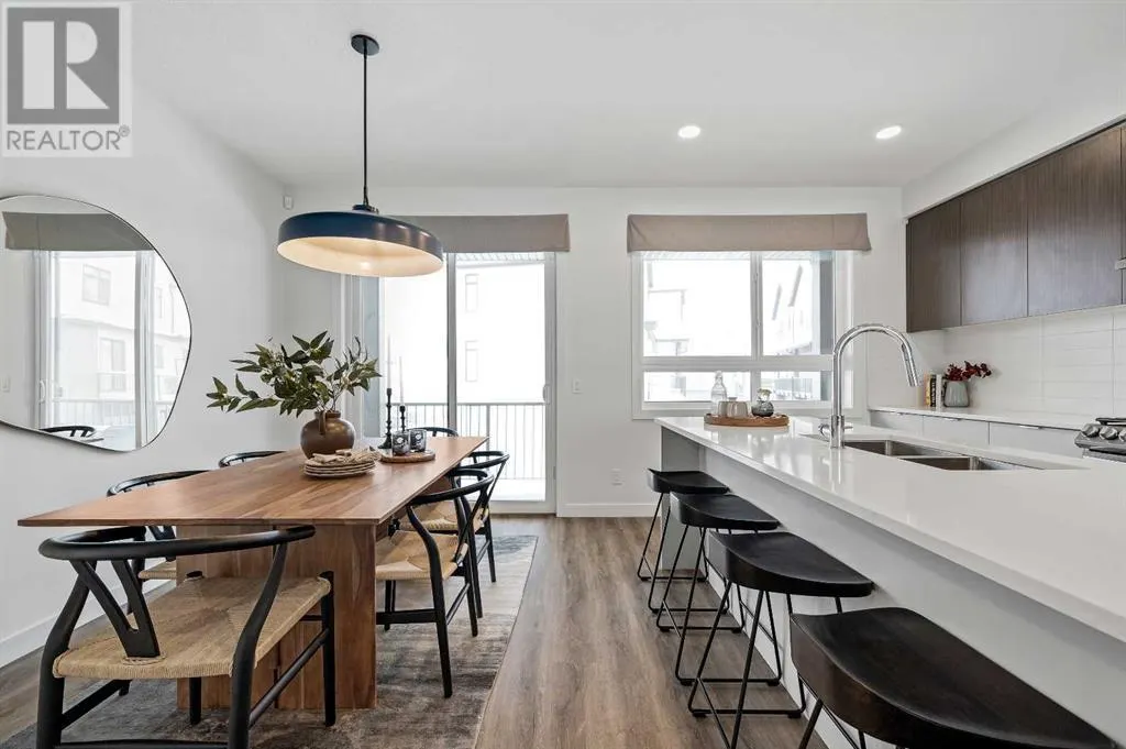 293 Dieppe Drive SW