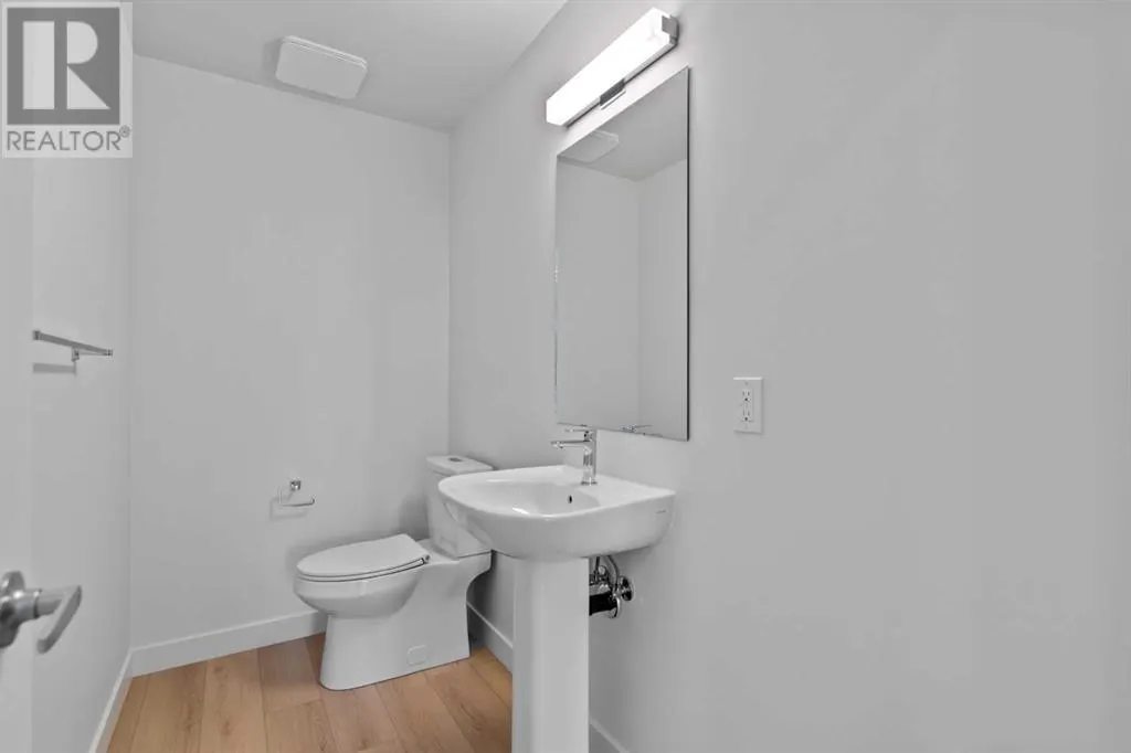 293 Dieppe Drive SW