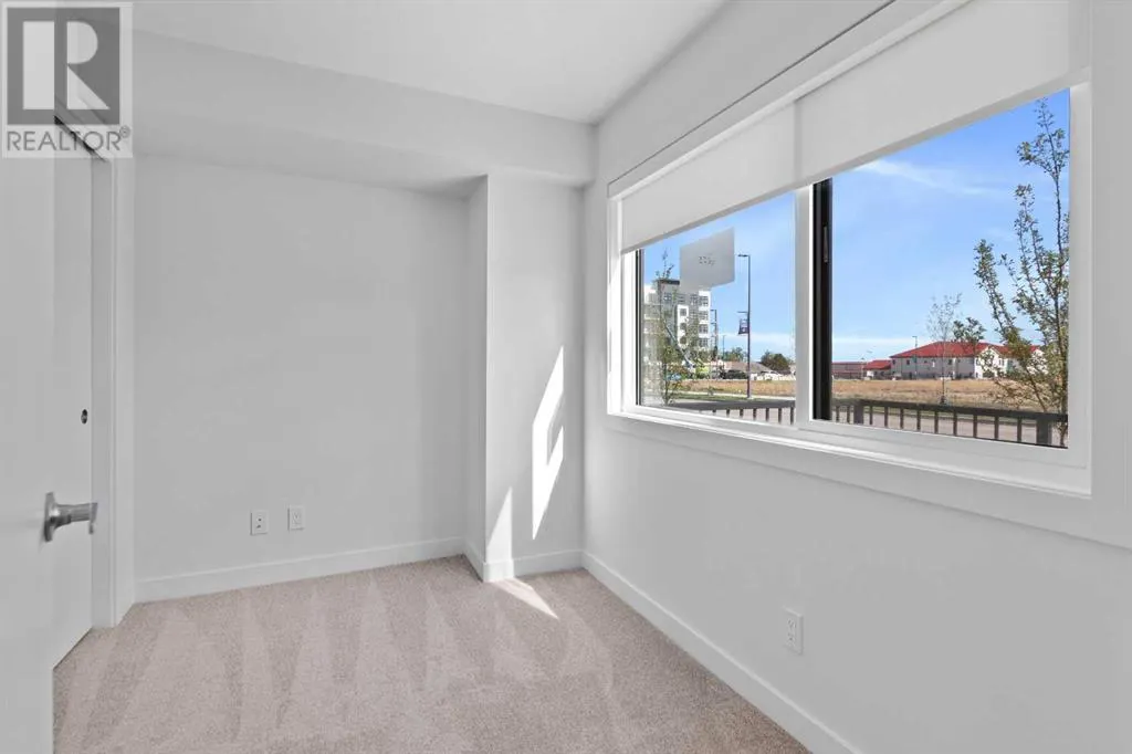 293 Dieppe Drive SW