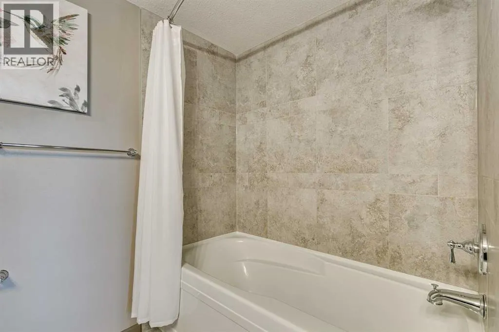 2301, 310 Mckenzie Towne Gate SE