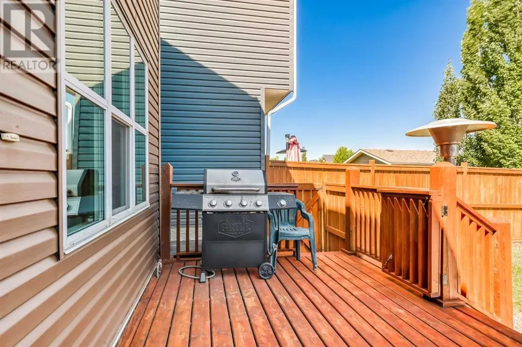 77 New Brighton Heights SE