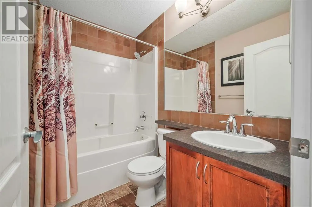 77 New Brighton Heights SE