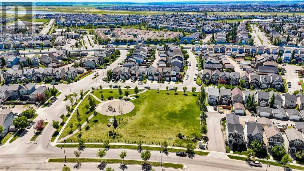 77 New Brighton Heights SE