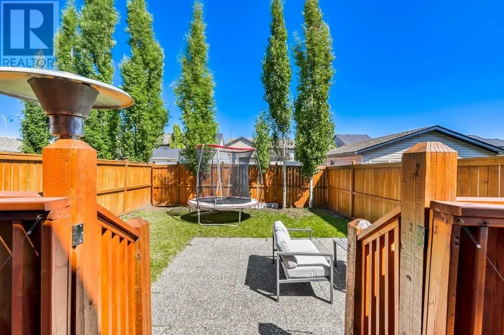 77 New Brighton Heights SE
