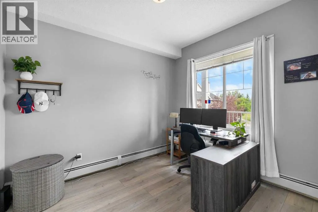 220, 8 Prestwick Pond Terrace SE
