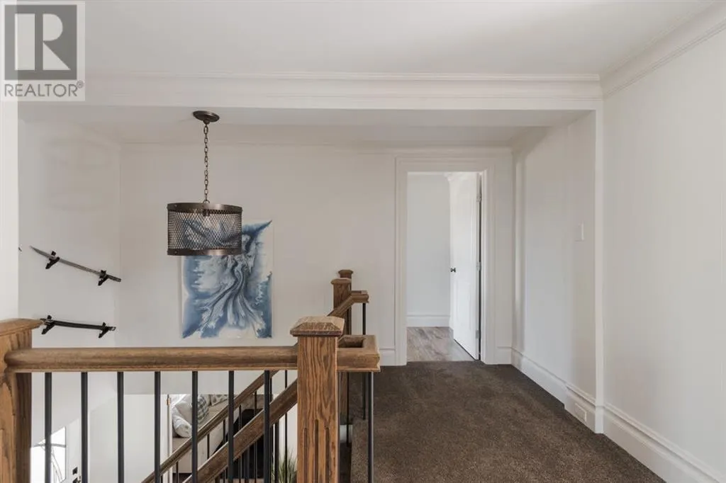 49 Poplar Crescent