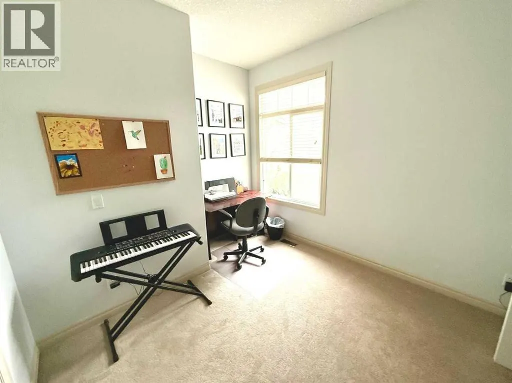 215 Hawkmere Road