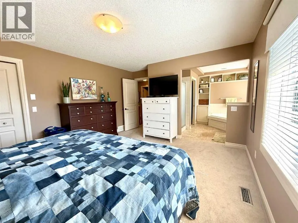 215 Hawkmere Road