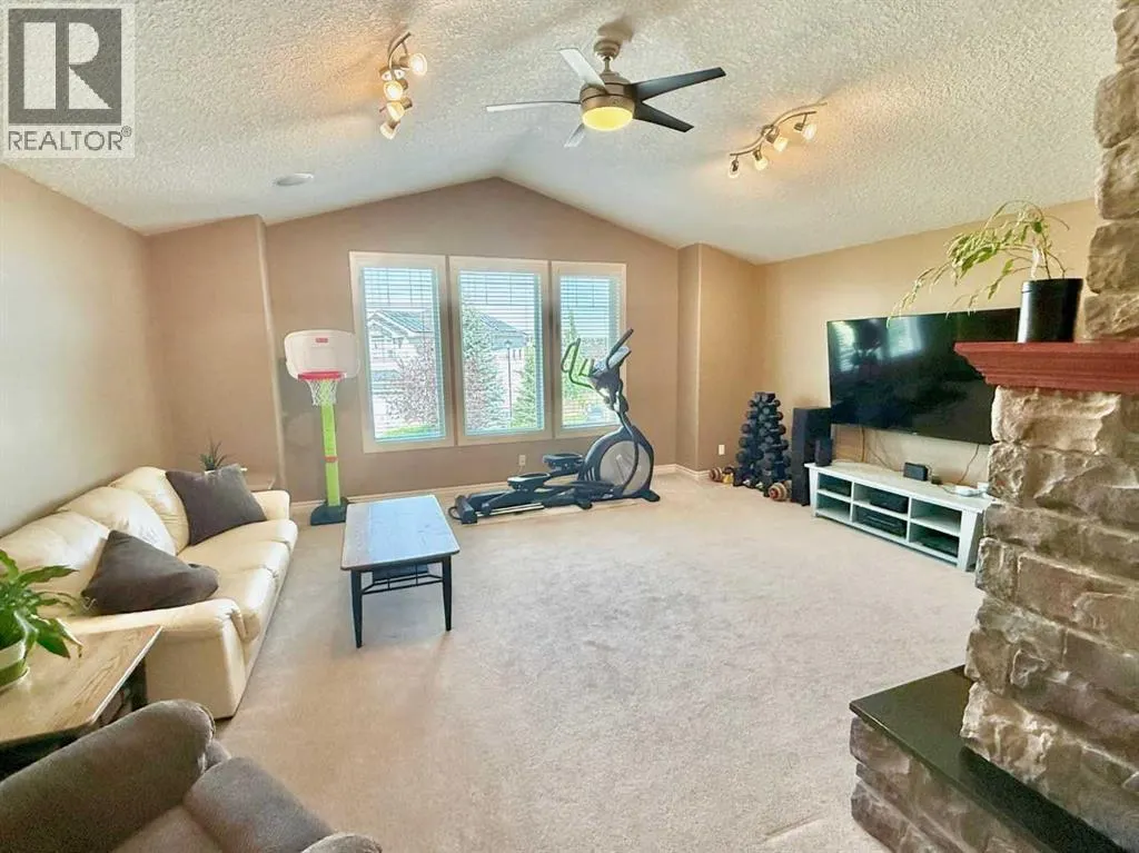 215 Hawkmere Road