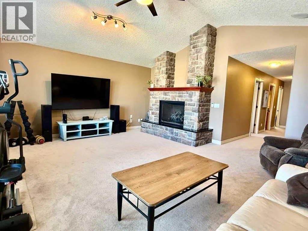 215 Hawkmere Road