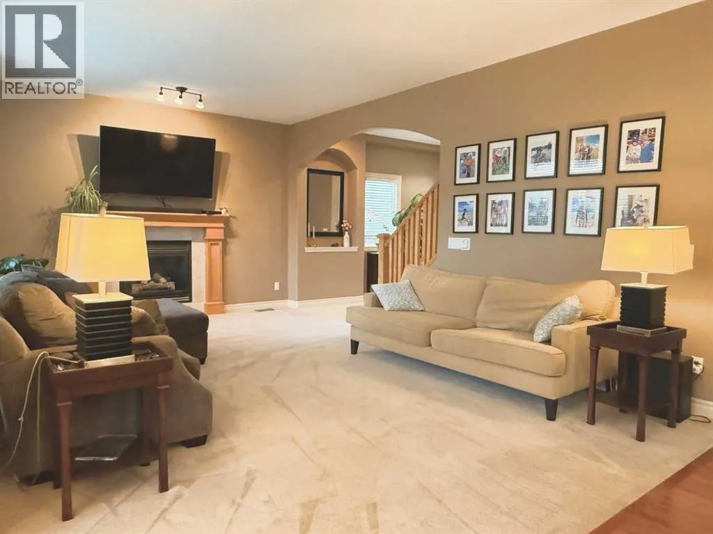 215 Hawkmere Road