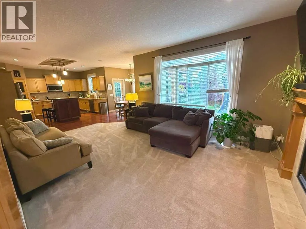 215 Hawkmere Road