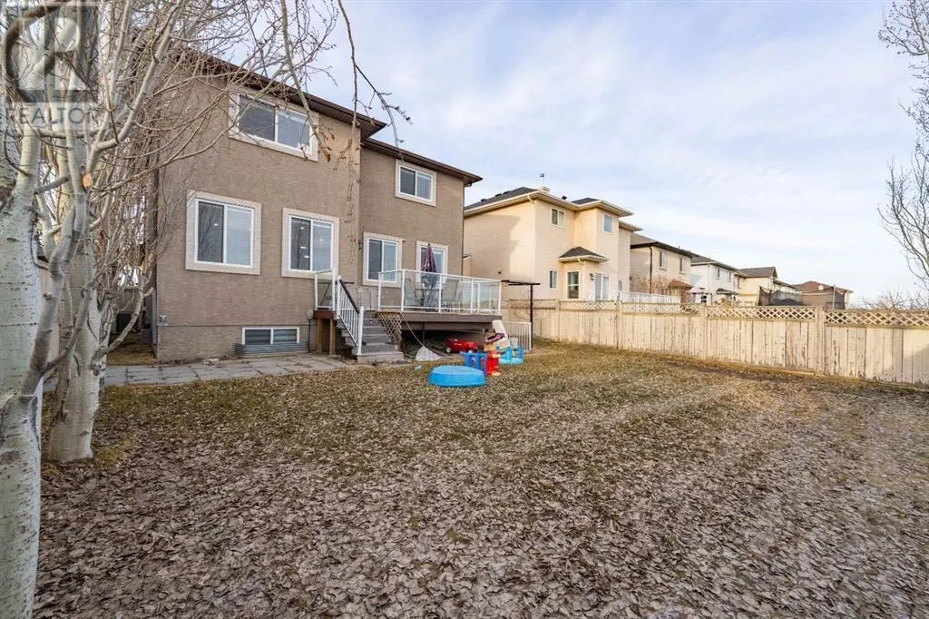 107 East Lake View