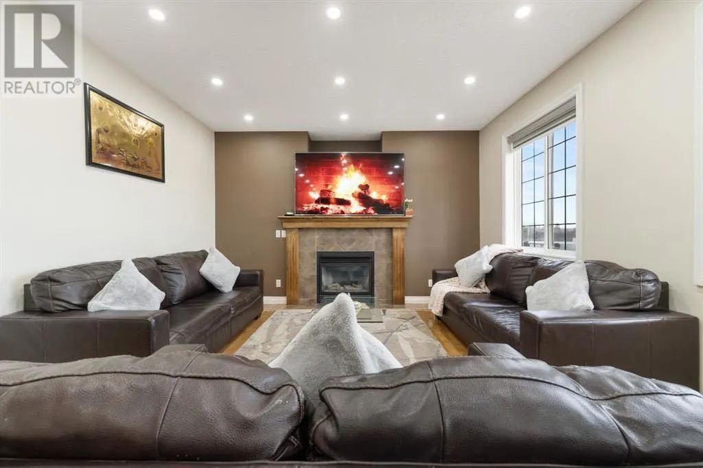 107 East Lake View