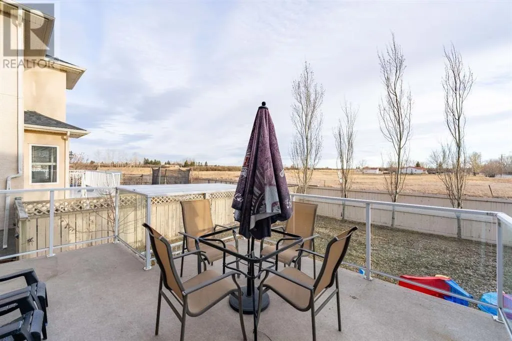 107 East Lake View