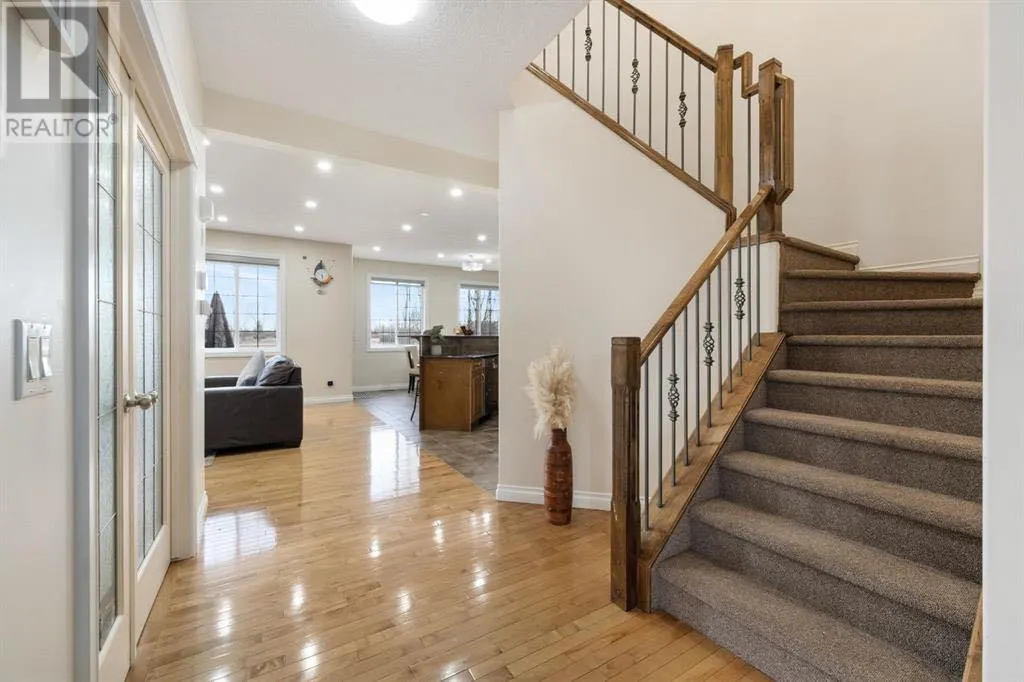 107 East Lake View