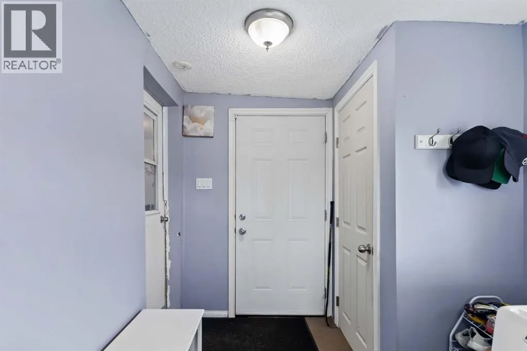 224 GRANDVIEW Crescent