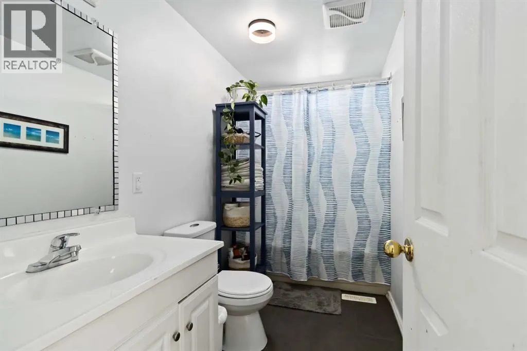 224 GRANDVIEW Crescent
