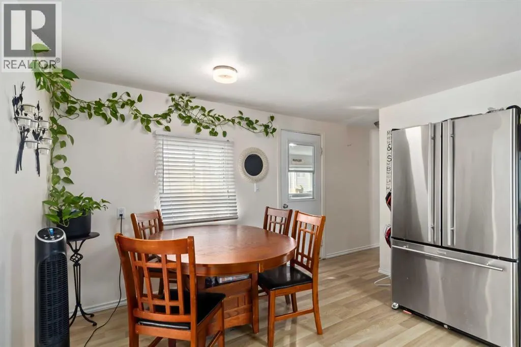 224 GRANDVIEW Crescent