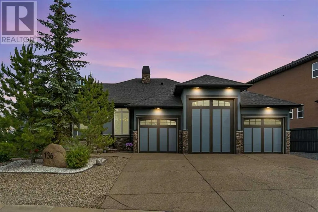 136 Magenta Crescent