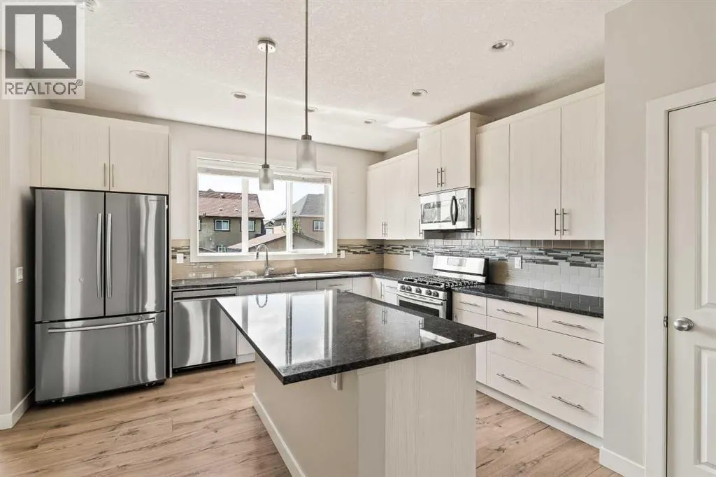 151 Marquis Heights SE