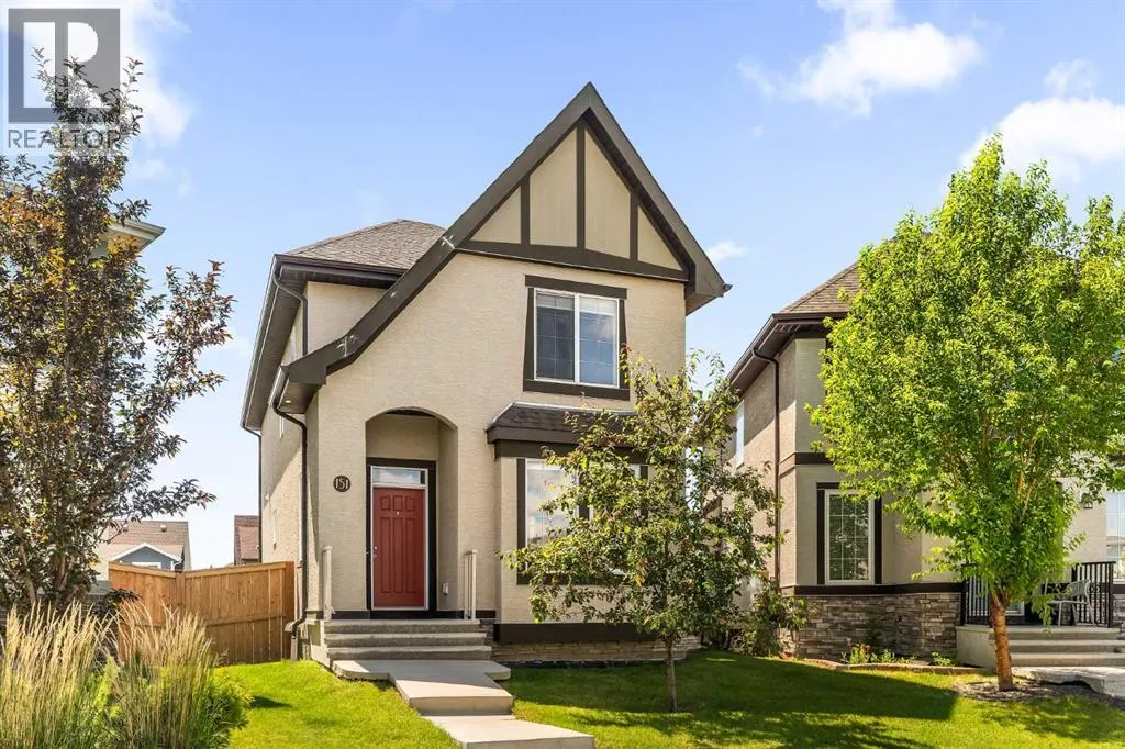 151 Marquis Heights SE