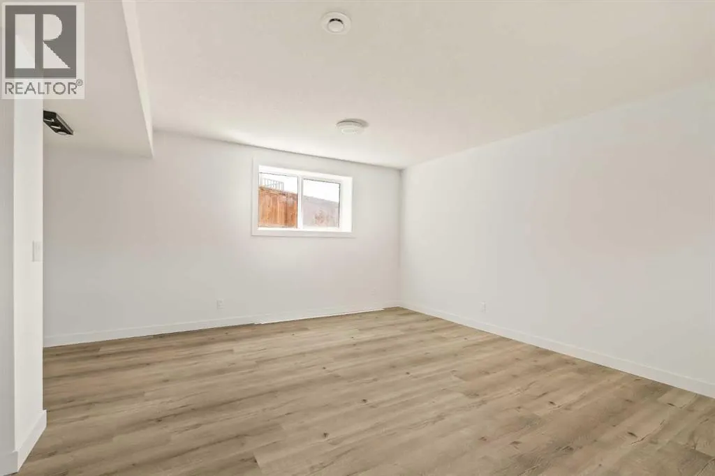 151 Marquis Heights SE