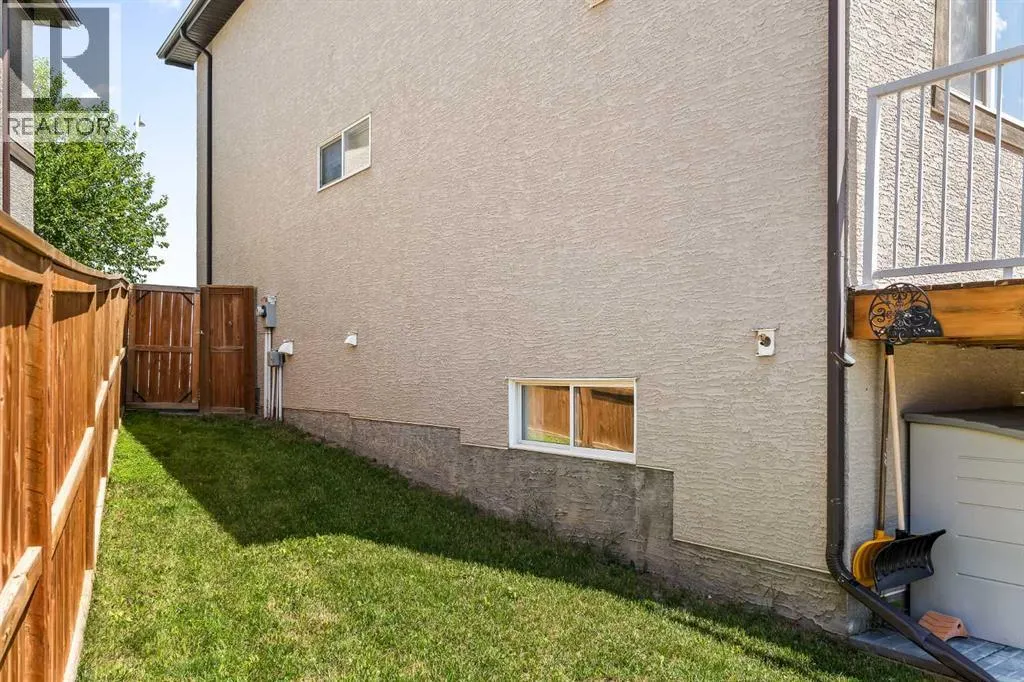 151 Marquis Heights SE