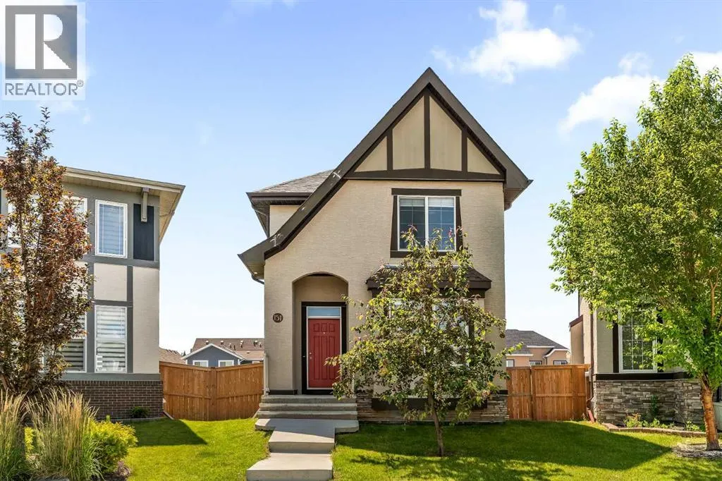 151 Marquis Heights SE