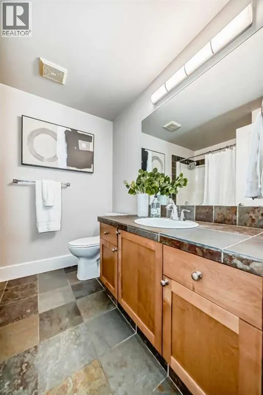 308, 15204 Bannister Road SE