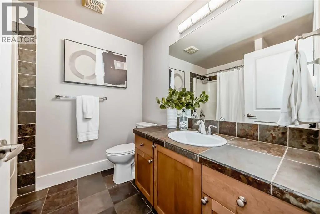 308, 15204 Bannister Road SE