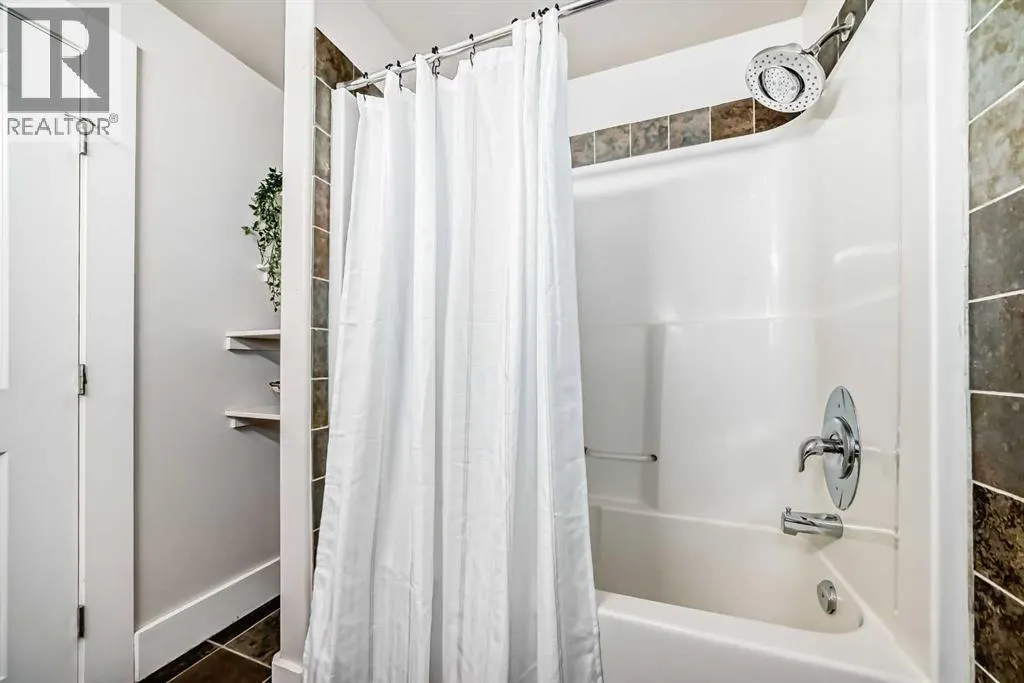 308, 15204 Bannister Road SE