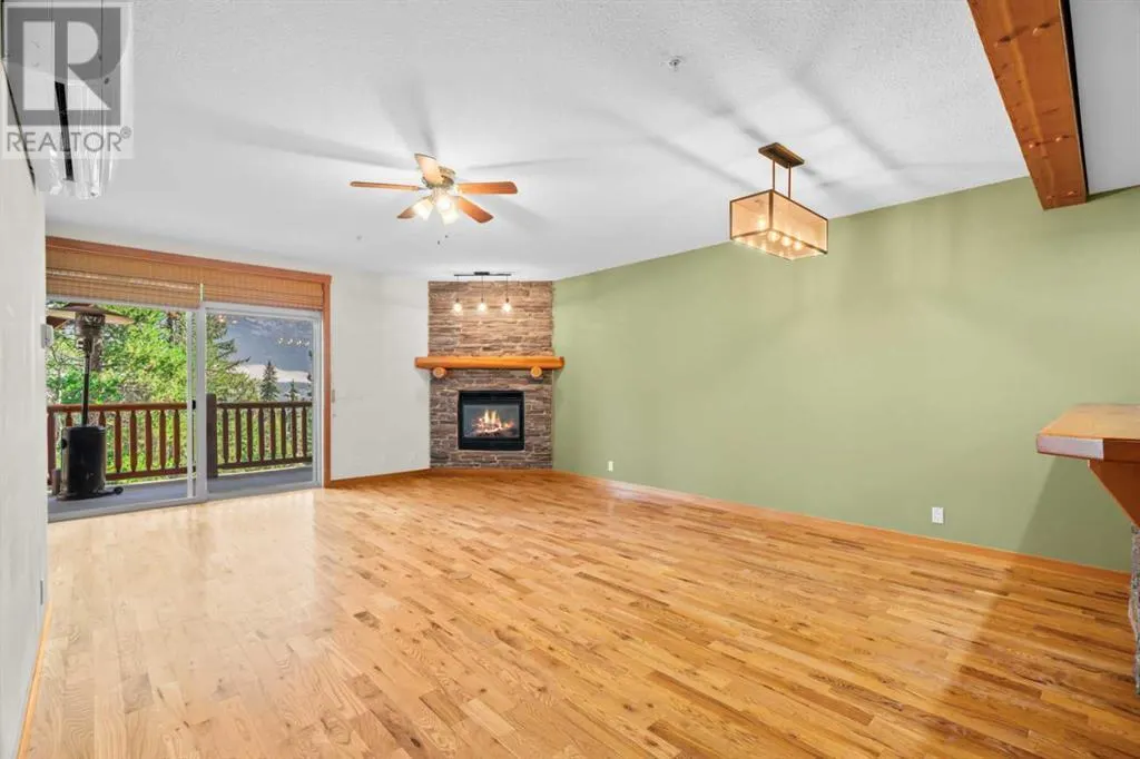 222, 104 Armstrong Place
