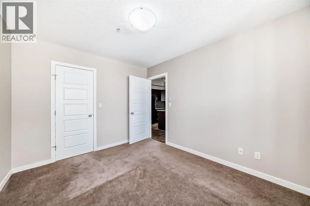 327, 207 Sunset Drive