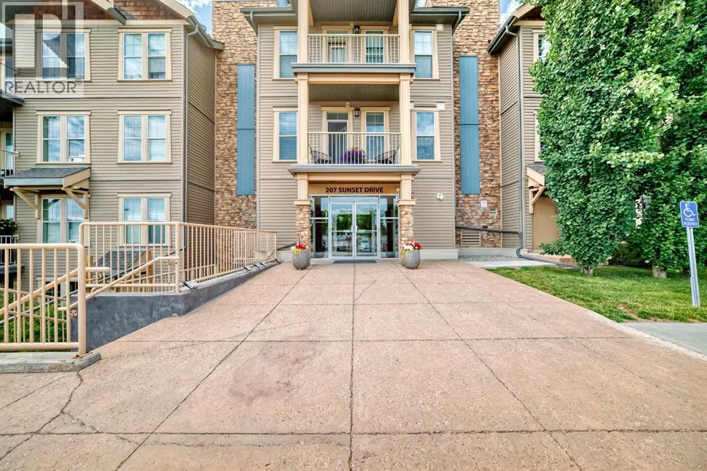 327, 207 Sunset Drive
