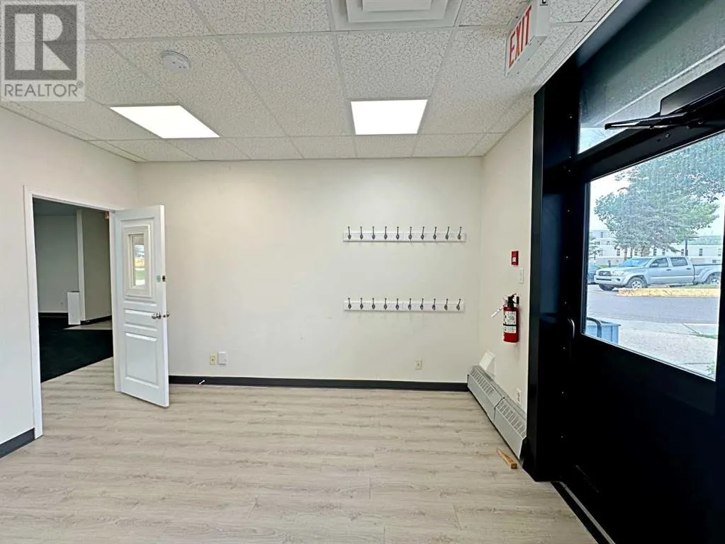 118, 11721 MacDonald Drive