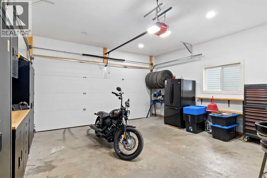 220 Warren Road