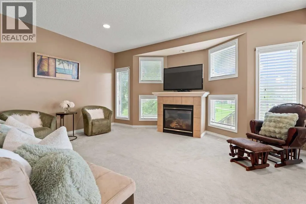 261 Westmount Crescent
